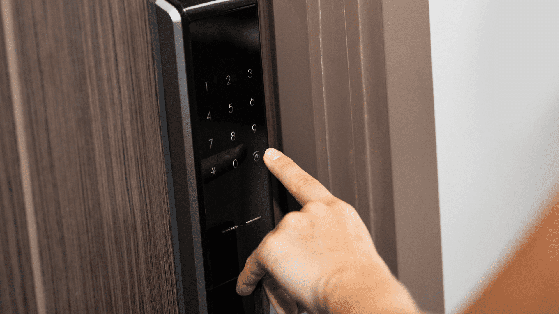 Cara Pasang Kunci Pintu Elektronik dan Keunggulannya