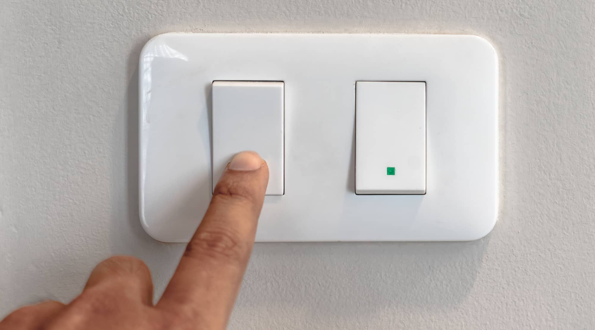 Jenis Saklar Lampu Rumah Beserta Fiturnya
