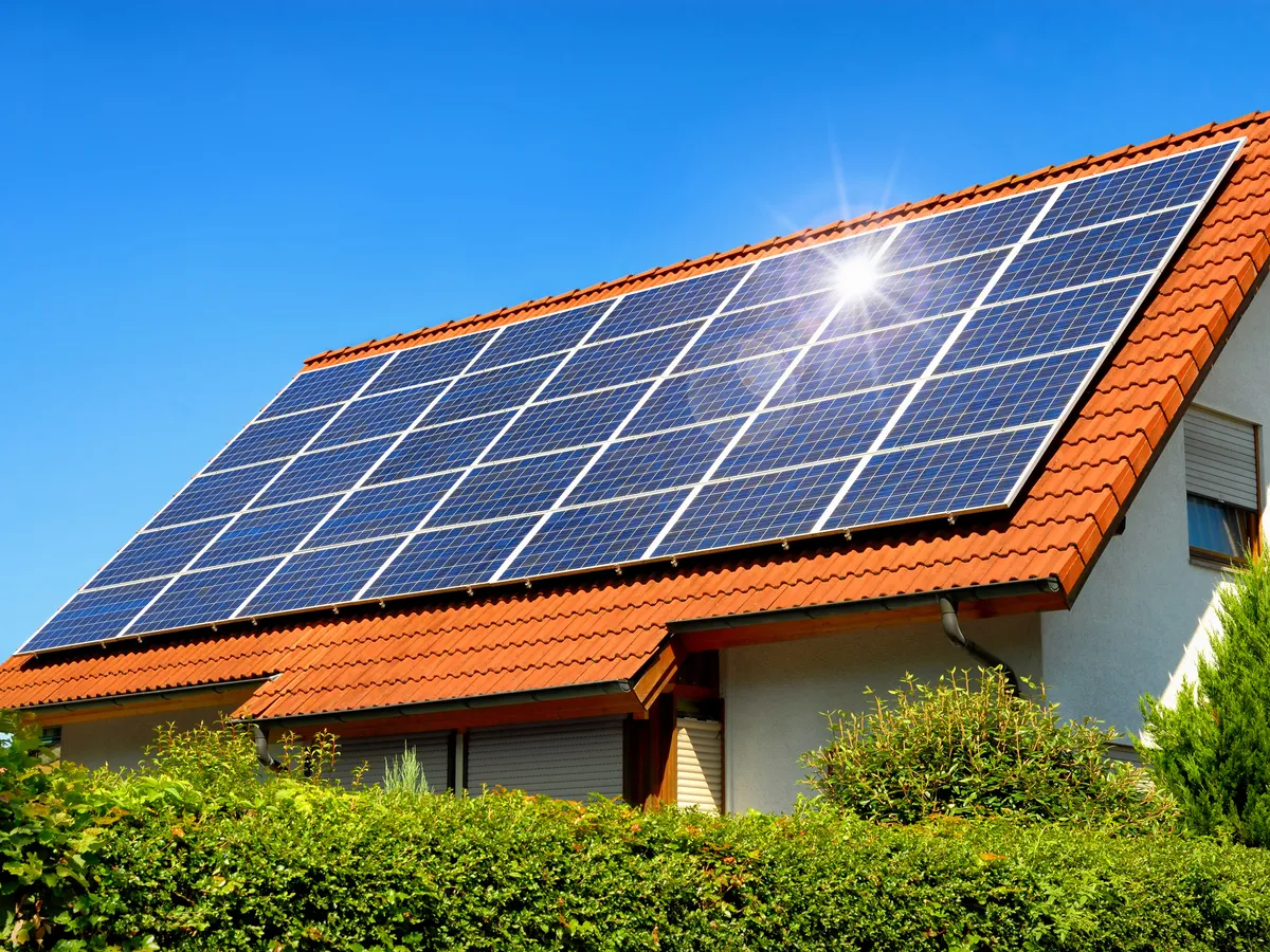Jenis Atap Solar Panel dan Cara Pemasangannya