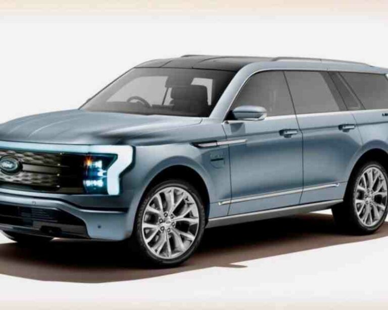 mobil listrik 7 seater